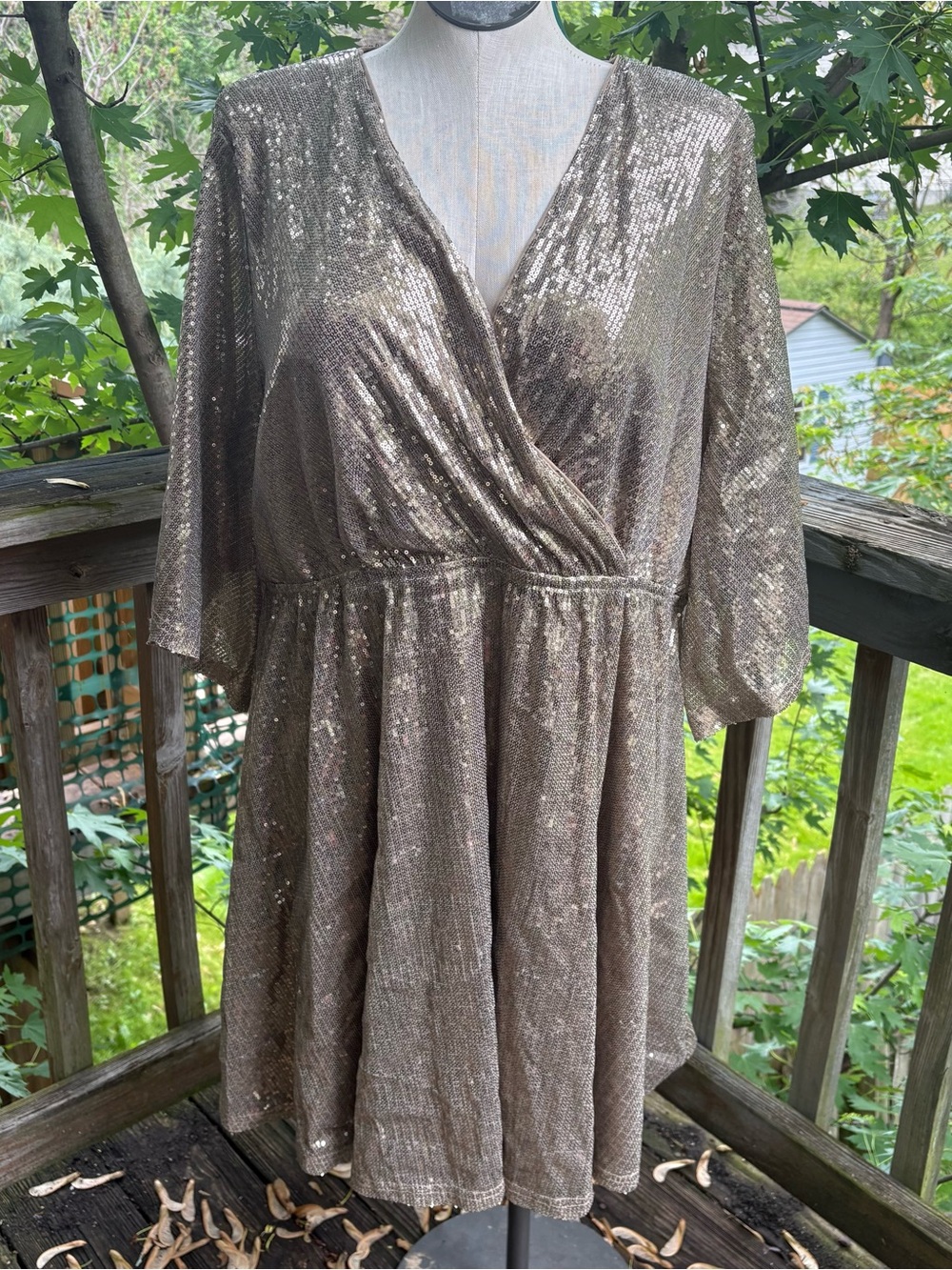 Boohoo Gold Glitter Long Sleeve Party Dress Women’s Plus Size 24